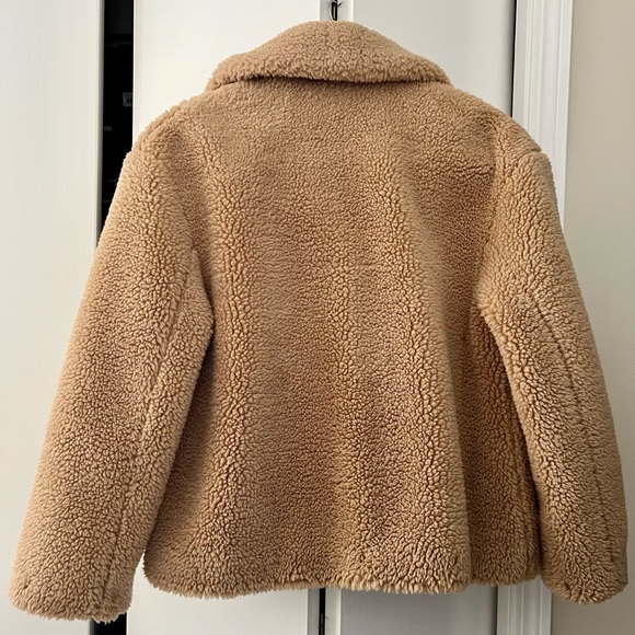 Zara Oversized Sherpa Jacket - Picture 2 of 3